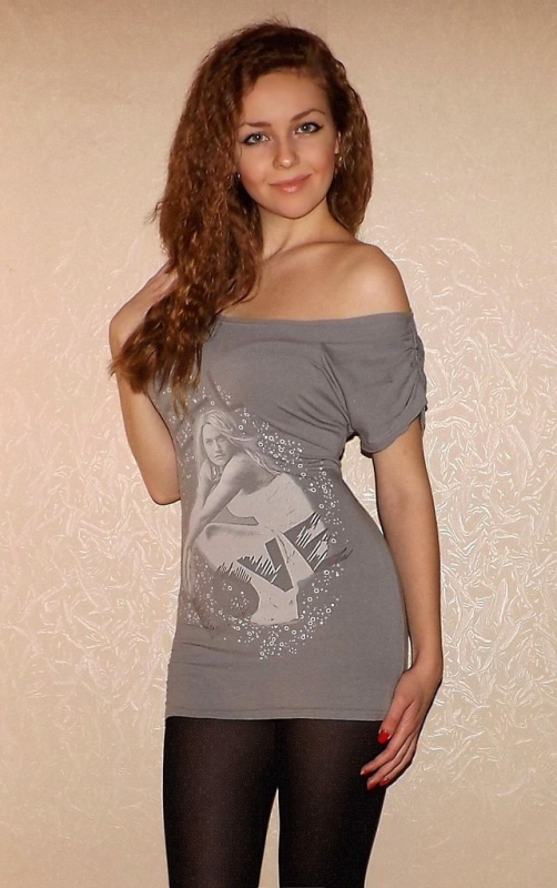 Живу в Москве и обожаю этот город своей сказочной атмосферой. У меня есть все для незабываемого времяпровождения вместе: шикарные фото, опыт, нежные руки и приятные места для встреч. Роскошная грудь, стройная фигура и таинственный взгляд — все это я. В моих услугах ты найдешь вершину страсти и наслаждения. С удовольствием приму тебя у себя или приеду к тебе — ведь главное, чтобы было комфортно нам обоим. Гарантирую полную конфиденциальность и незабываемые эмоции. Жду тебя, мой господин 😘💋💕. 21018, 28 лет